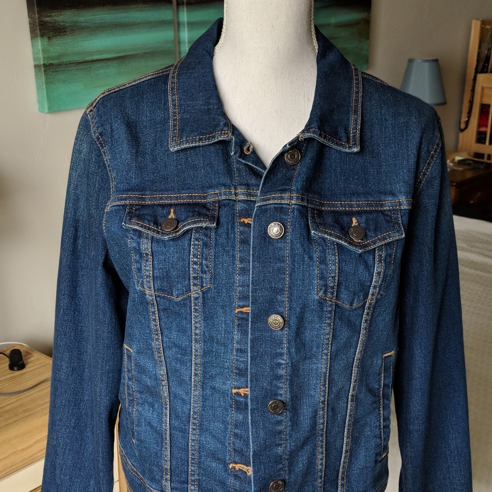 Old Navy denim jacket size L